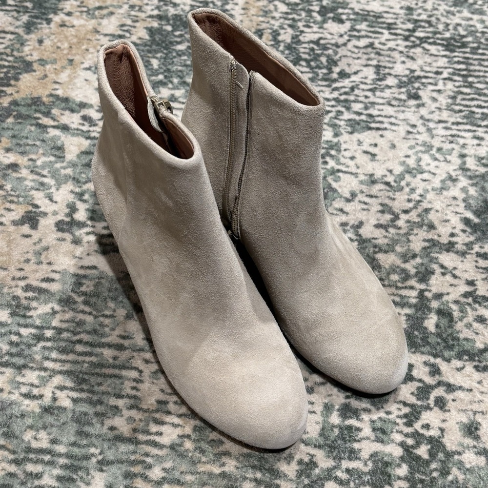 Andre Assous Kora AA3KOR68 Suede Women's Boots 8M